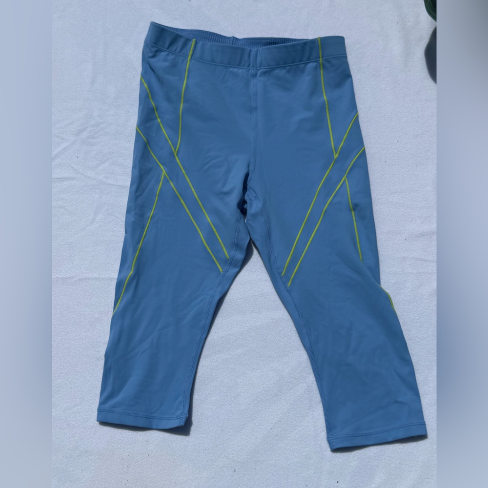 FABLETICS Blue Capri Leggings w/ Yellow Accent